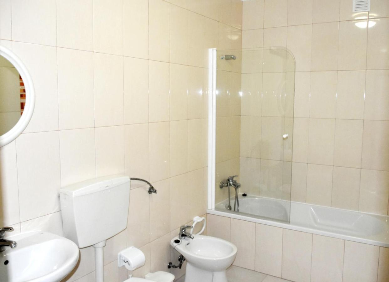 Apartamentos Encosta Do Mar アルブフェイラ エクステリア 写真